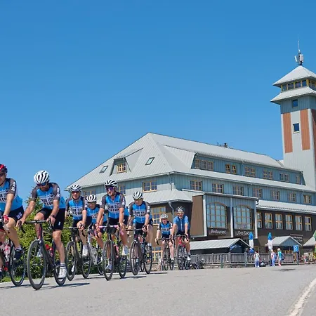 Hotel Am Kurhaus Mit Erstem Ayurveda Center Sachsens - Direkt Am Gesundheitsbad Actinon & Kurpark
