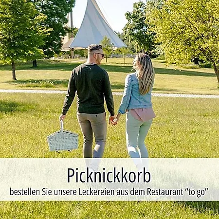 ホテル Am Kurhaus Mit Erstem Ayurveda Center Sachsens - Direkt Am Gesundheitsbad Actinon & Kurpark バート・シュレーマ