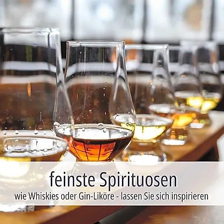 ホテル Am Kurhaus Mit Erstem Ayurveda Center Sachsens - Direkt Am Gesundheitsbad Actinon & Kurpark バート・シュレーマ